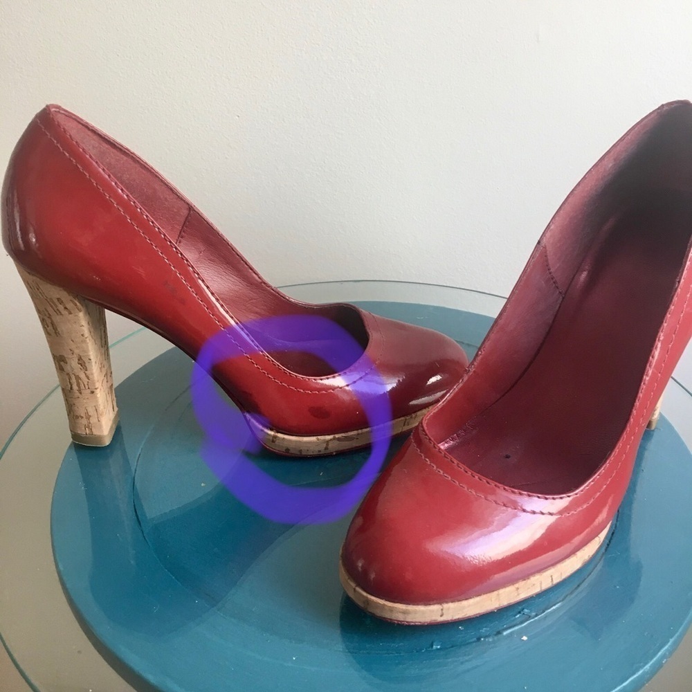ALDO high heeled Red Shoes. Size 7 - Picture 4 of 11